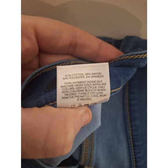 Express Women's '70s Flare Mid Rise Hyper Stretch Jeans Size 14R NEW - Picture 4 of 5